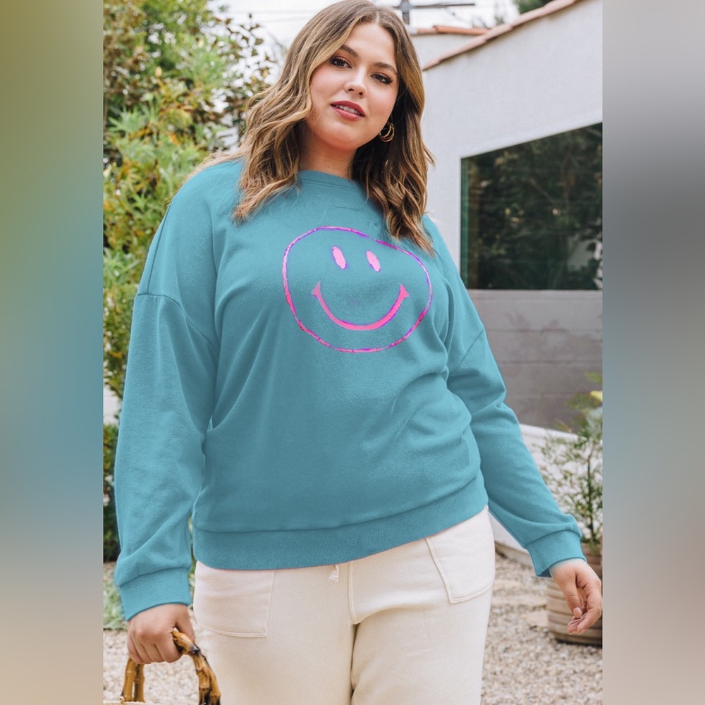 Oddi PLUS Smiley Washed Teal
Washed Knit Pullover Sweatshirt 1X